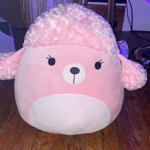 chloe the poodle squishmallow